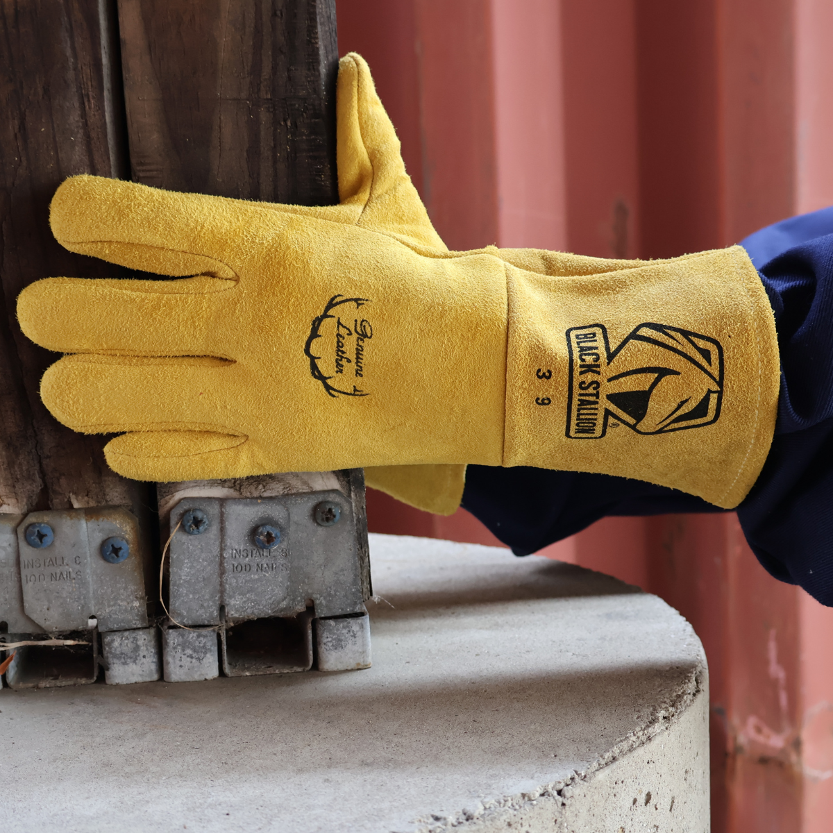 Premium MIG Welding Gloves - Black Stallion Mighty with Deerskin - Size 39, Exclusive Offer