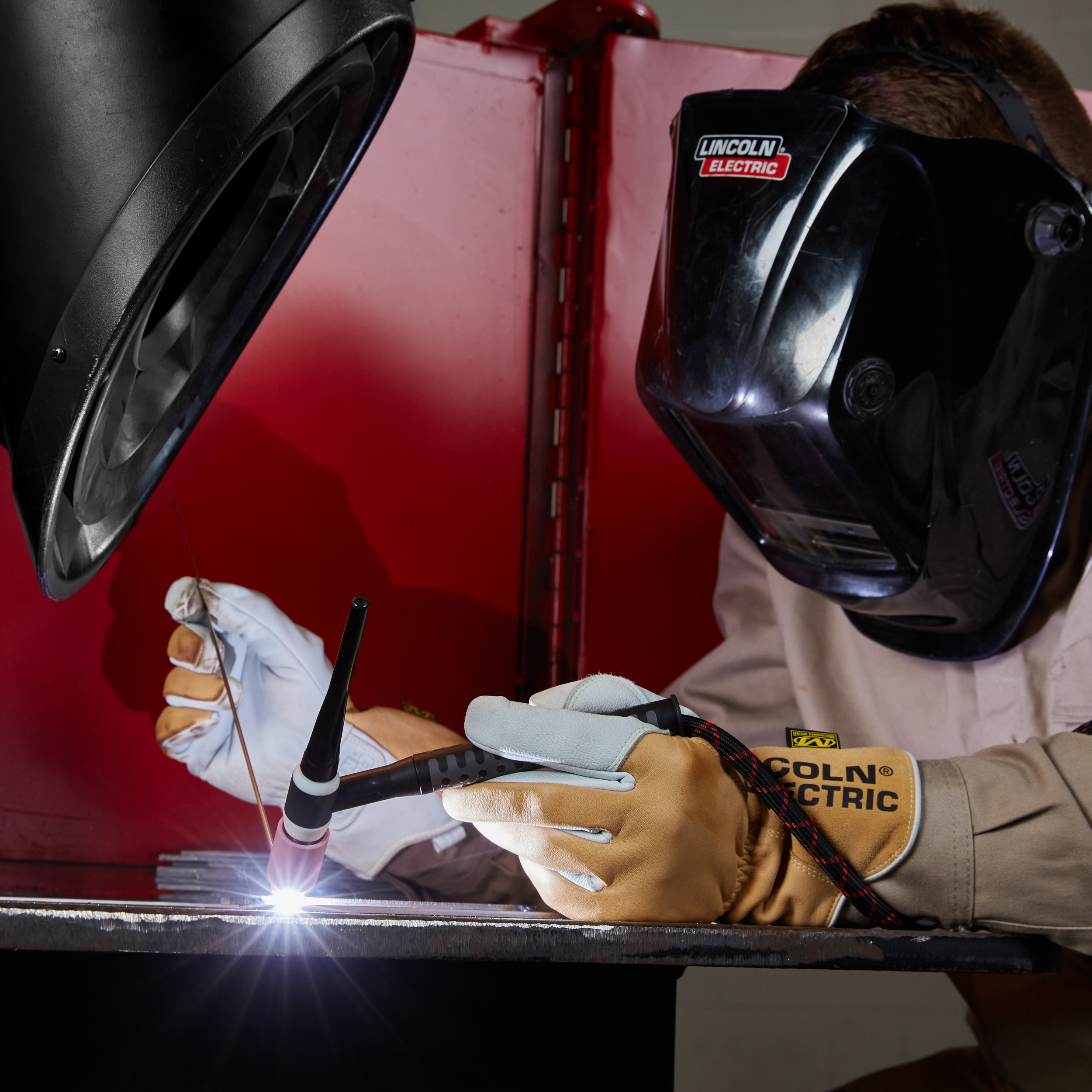 Hot Deal! Lincoln Caliber 17 Series 150A TIG Welding Torch with Flexible Head
