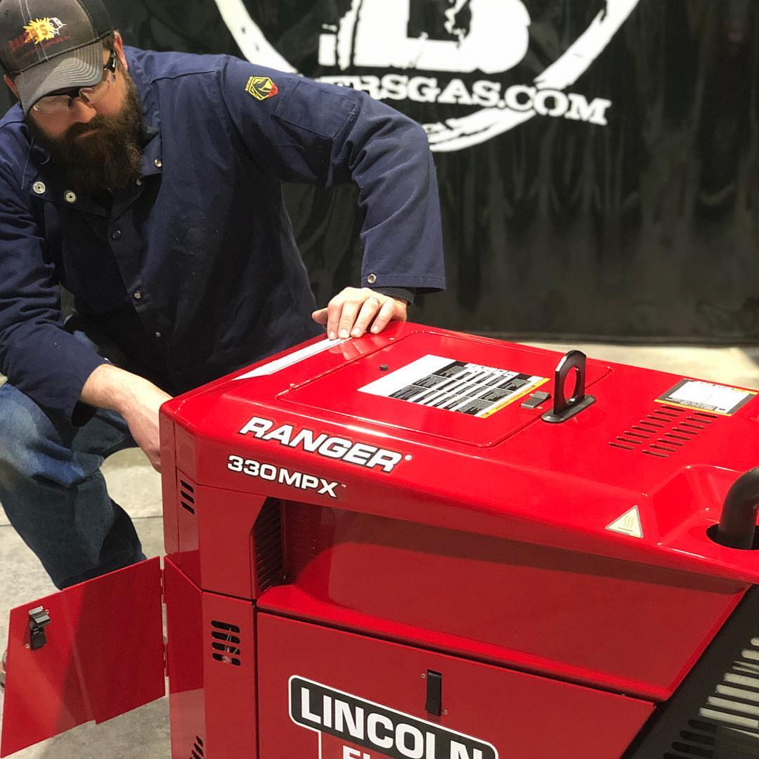 Hot Deal: Lincoln Ranger 330MPX Welder/Generator with GFCI - K3459-1