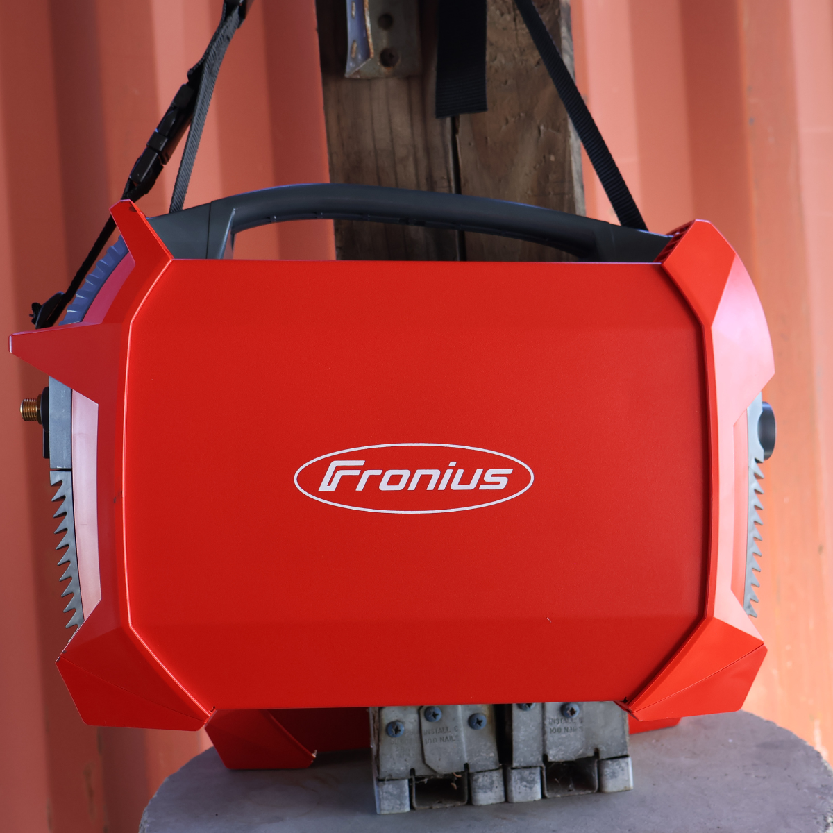 Fronius Artis 210 TIG/Stick Welder - High - Efficiency Welding Machine for Professional Use