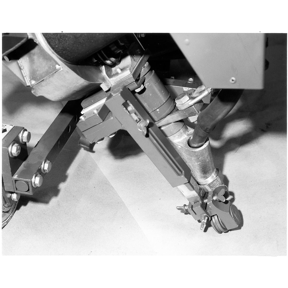 Lincoln K232 Horizontal Fillet and Lap Adapter Kit with Adjustable Guide Wheels