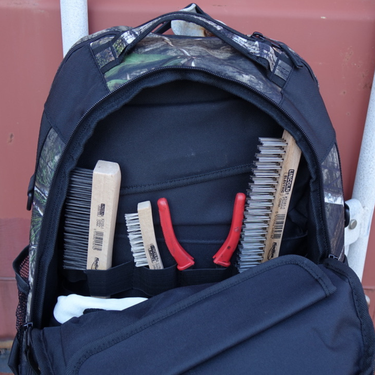 Hot Deal! Lincoln Mossy Oak Welding All - in - One Backpack K5273 - 1 for Welders and Fabricators