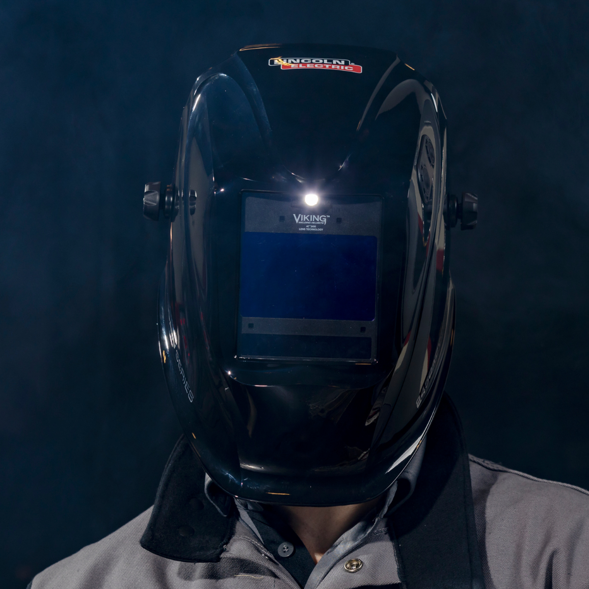 Lincoln Viking 2450 ADV Welding Helmet with Integrated Smart LED Light